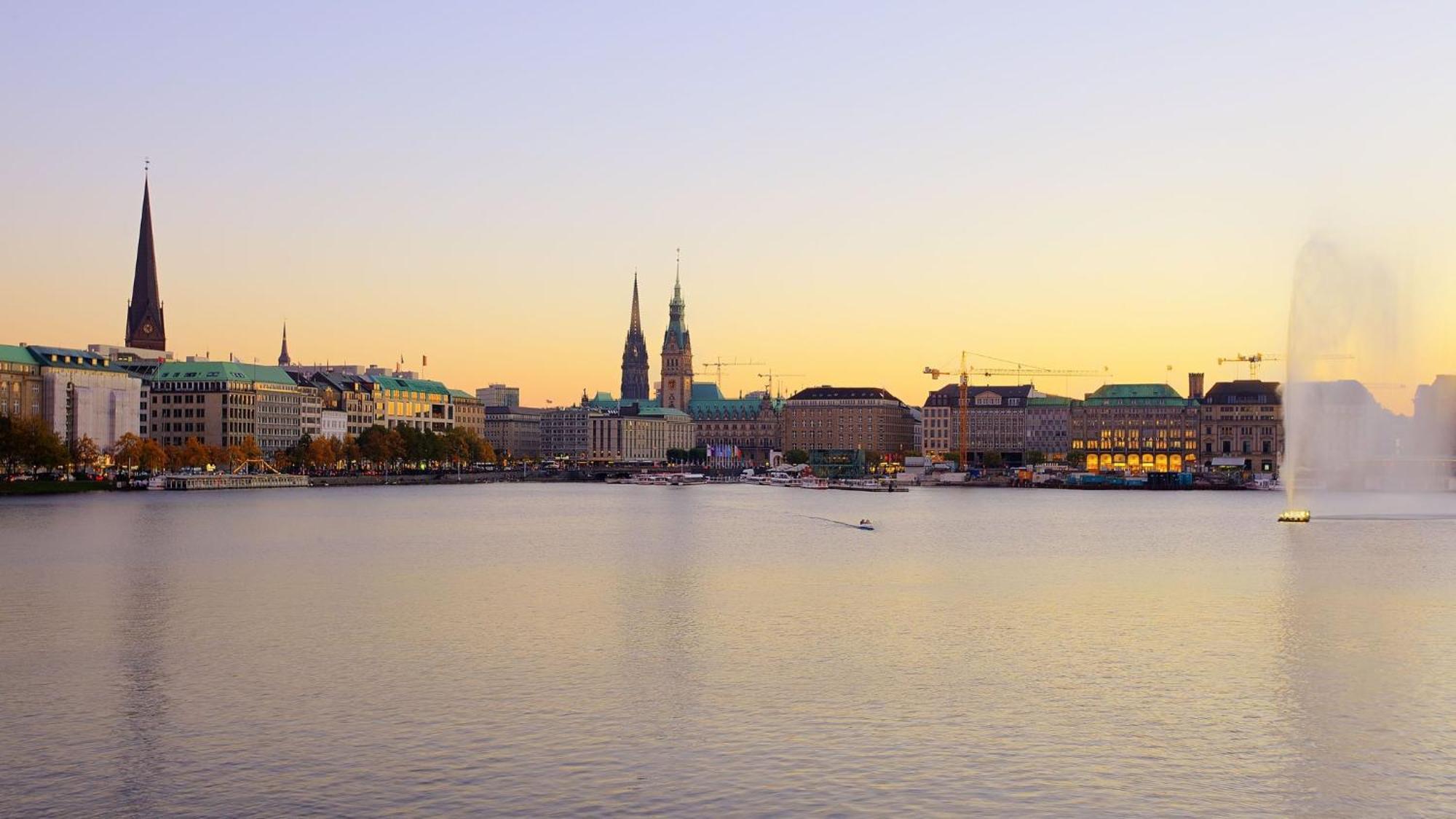 Garner Hotel Hamburg Nord By Ihg Exterior foto